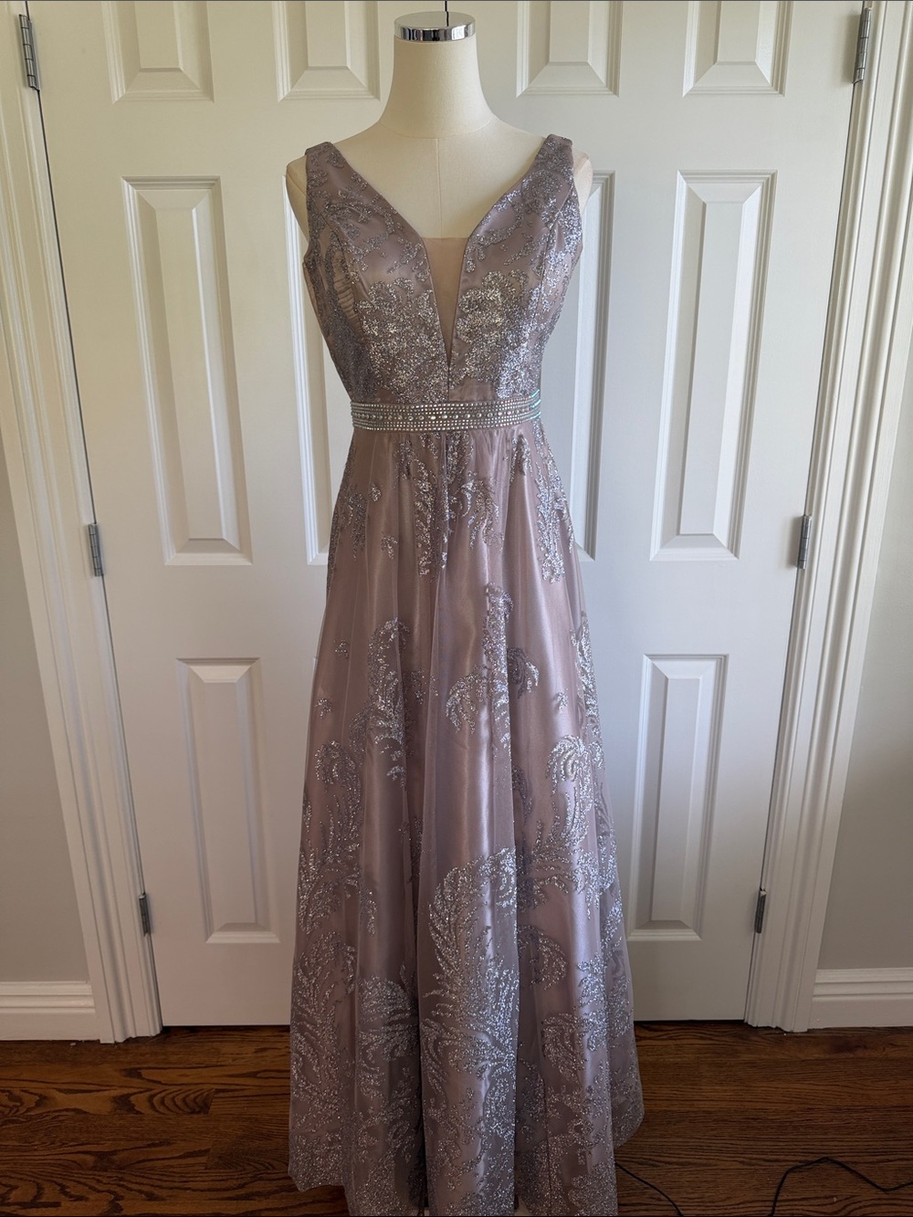 Cachet Taupe Champagne Illusion Silver Mesh Dress Overlay V-Neck Wedding Guest 4